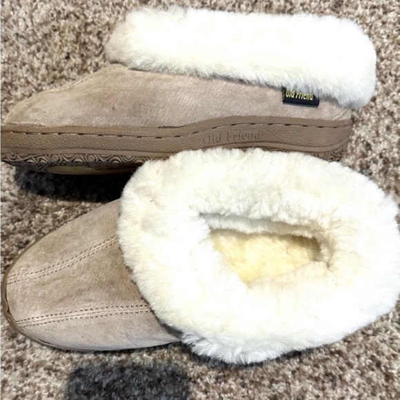 OLD FRIEND JULIET SLIPPER CHESTNUT SUEDE. NWOT - Picture 3 of 6